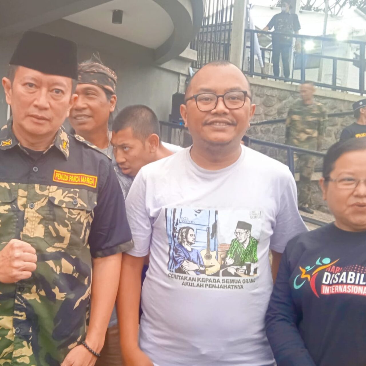 Pembagian Ribuan Takjil oleh SMSI Malang Raya dan Beberapa Elemen Masyarakat