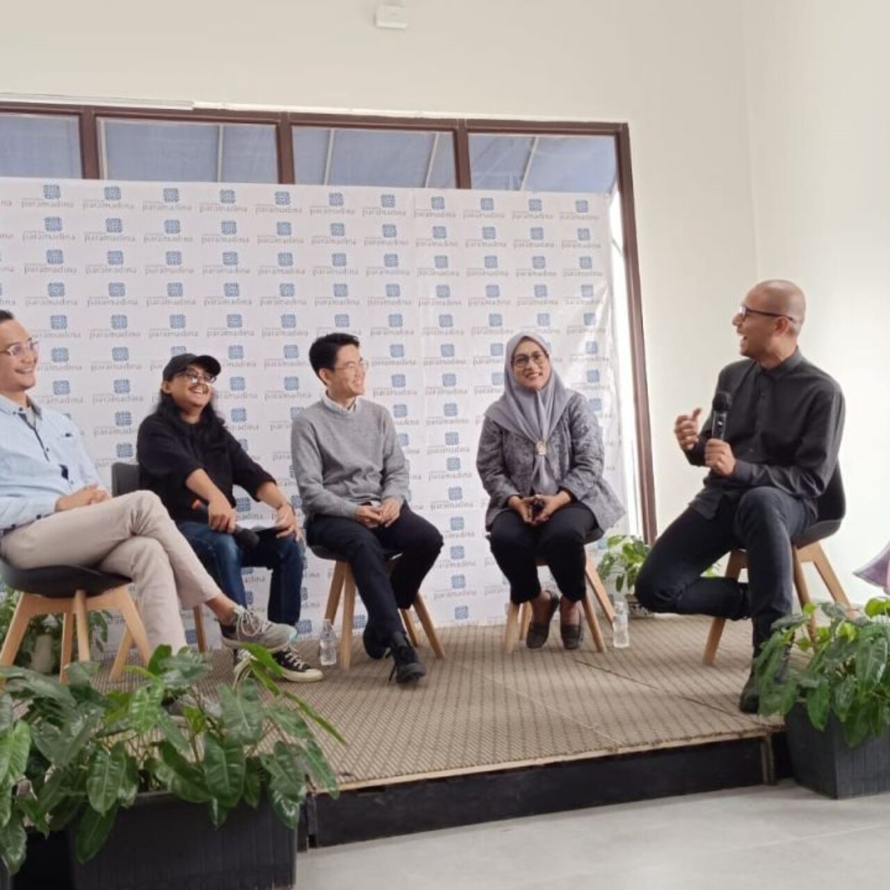 Creative Talk Paramadina Bedah Film Animasi “Jumbo”