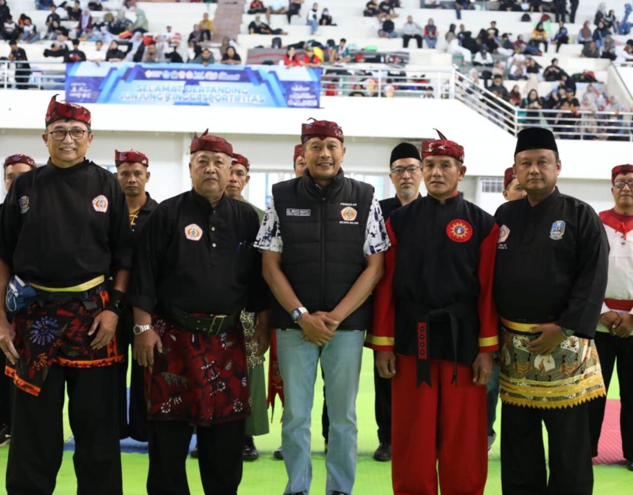 Diangkat Menjadi Pendekar IPSI Kota Malang, Wali Kota Wahyu Hidayat Apresiasi Pengembangan Pencak Silat Kota Malang