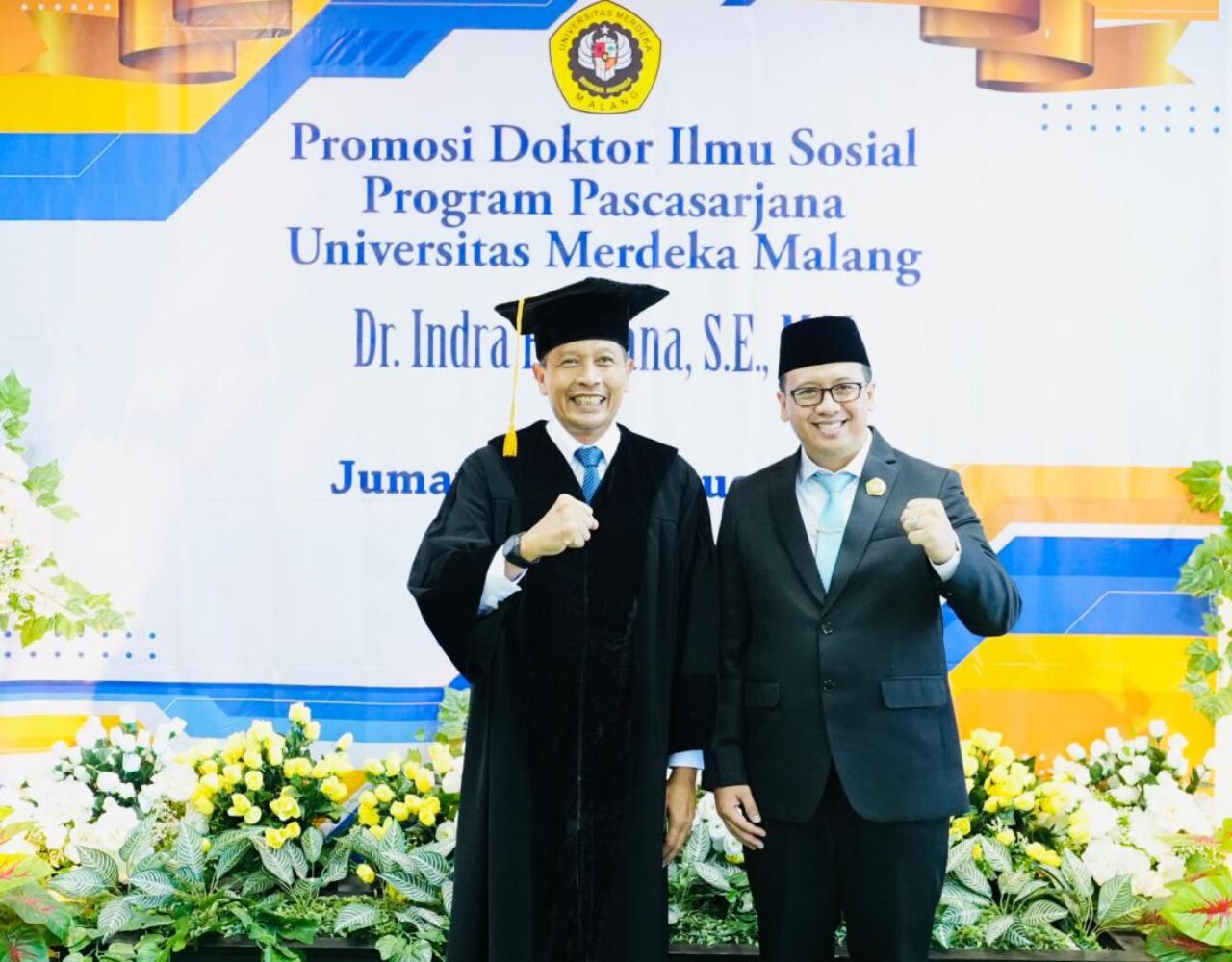 Kaji Indra Resmi Sandang Gelar Doktor Ilmu Sosial, Dihadiri Juru Bicara Presiden dan Wali Kota Malang