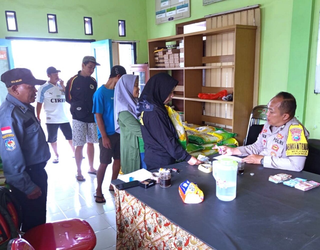 Polresta Malang Kota Kembali Gelontorkan 22 Ton Beras Murah Warga Senyum Sumringah