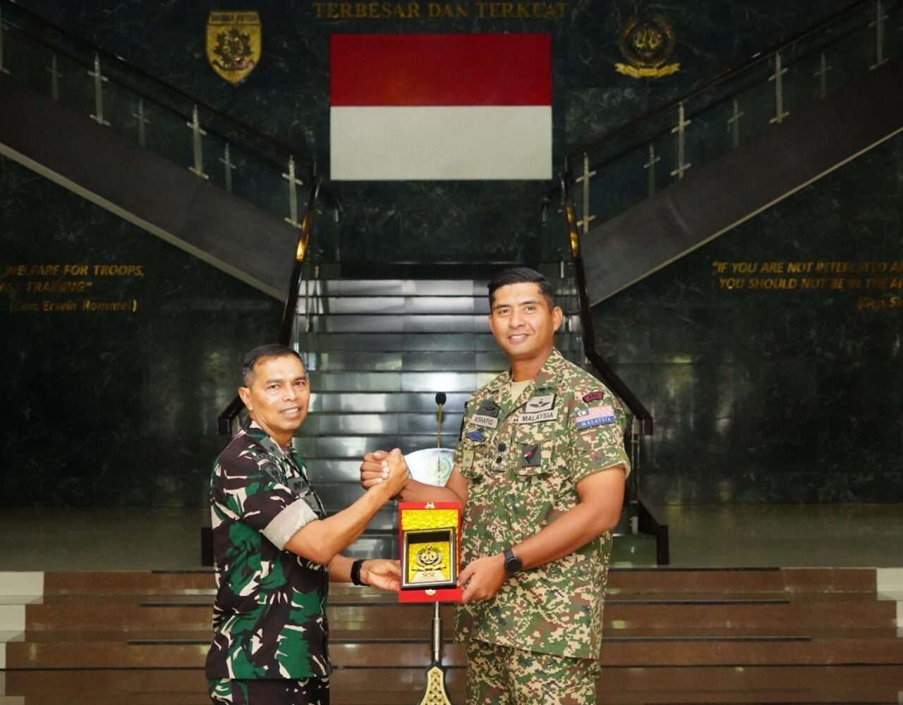 Divif 2 Kostrad Sambut Hangat Tentara Diraja Malaysia