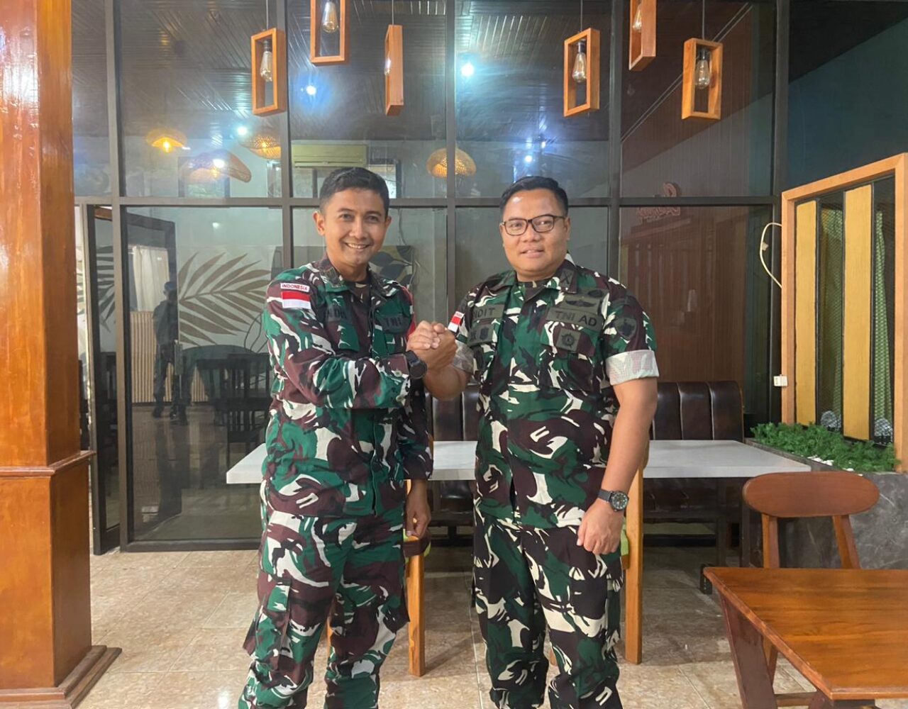 Kuatkan Pertahanan di Perbatasan, Dansatgas Pamtas Yonarhanud 2 Kostrad Dialog dengan Dandim 1618/TTU