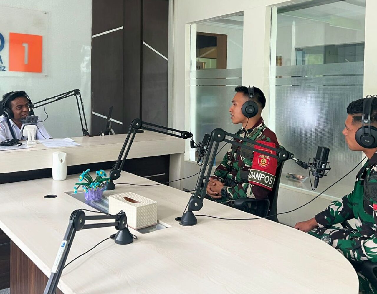 Satgas Pamtas Yonarmed 12 Kostrad Bahas Pemberdayaan dan Motivasi Pemuda di Perbatasan RI–RDTL