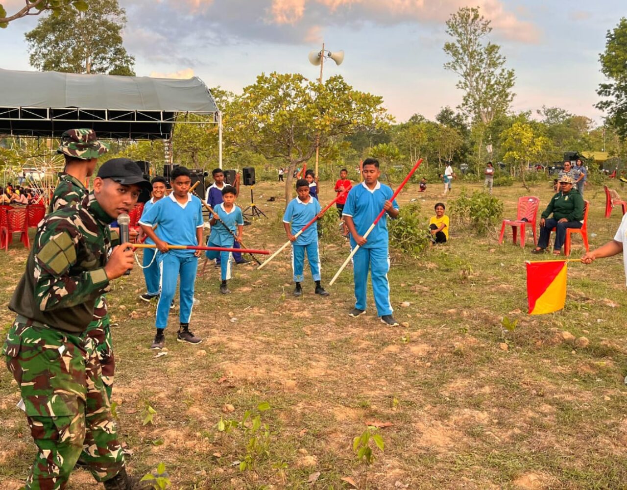Satgas Yonarmed 12 Kostrad Bentuk Karakter Pemuda Perbatasan Melalui Pembinaan Pramuka