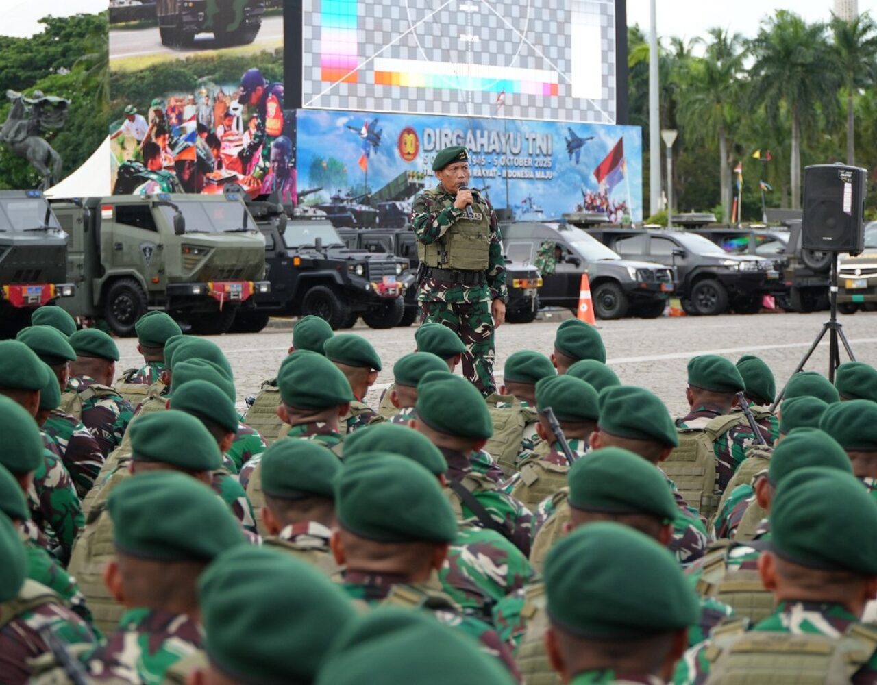 Sosok Tangguh di Barisan Depan: Mayjen TNI Susilo Pimpin Defilé Militer HUT ke-80 TNI