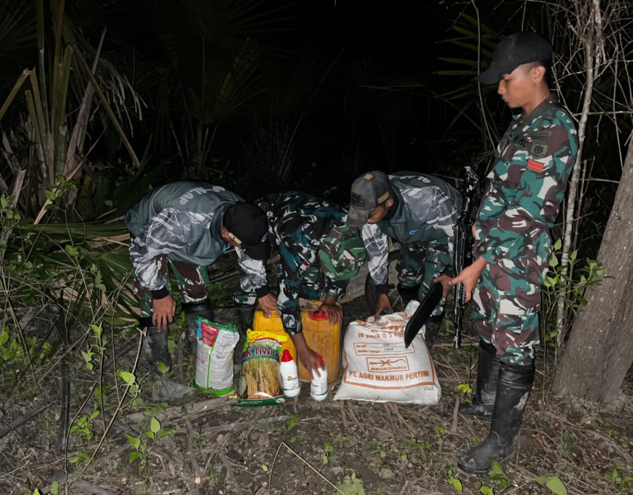 Amankan Tapal Batas, Satgas Pamtas Yonarhanud 2 Kostrad kembali Gagalkan Upaya Penyelundupan Barang Ilegal