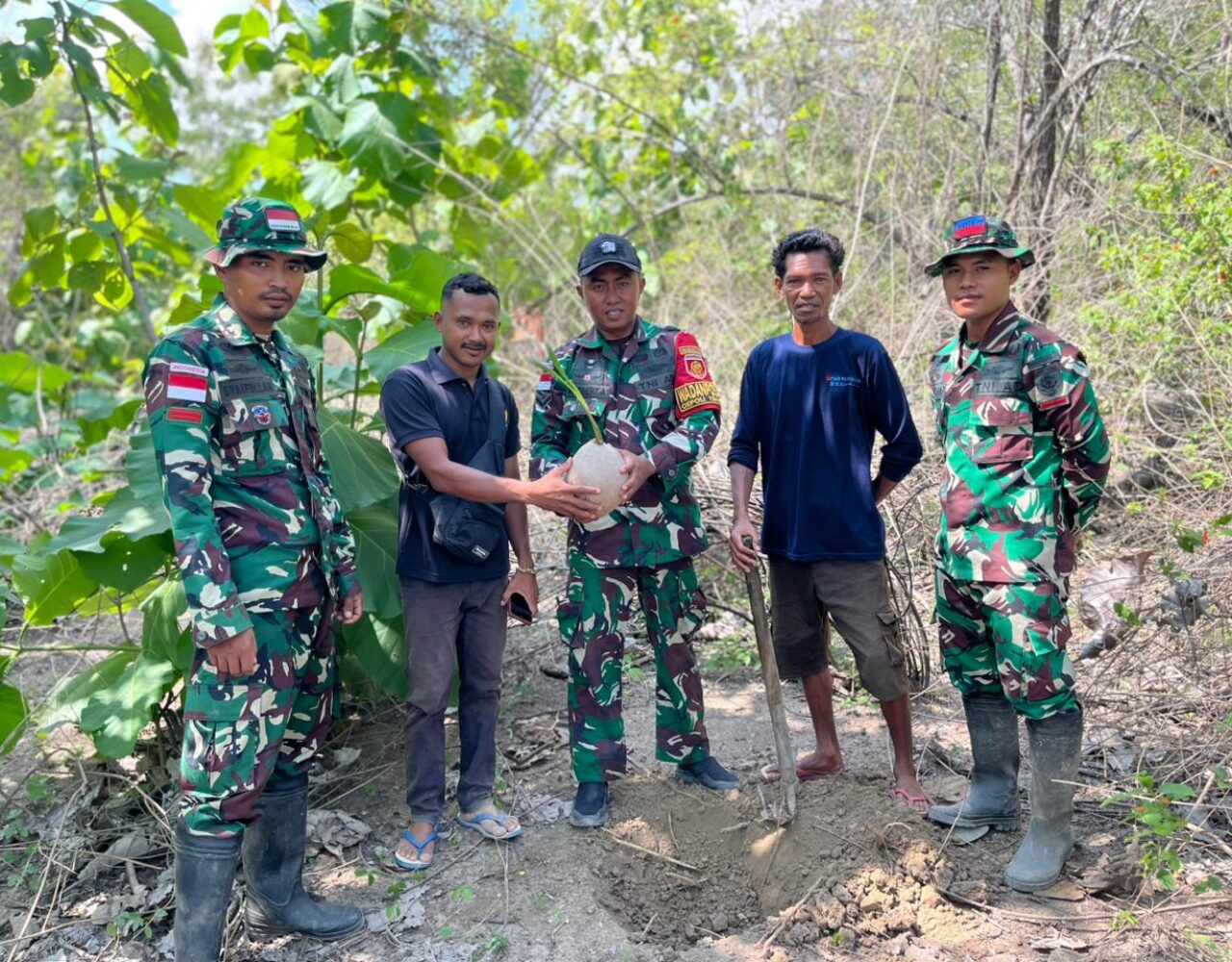 Gerakan Seribu Bibit di Garis Depan, Satgas Pamtas Yonarhanud 2 Kostrad Menanam Pohon Serentak