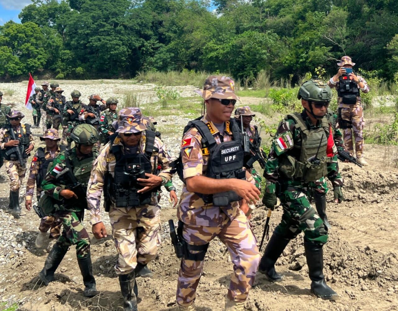 Yonarmed 12 Kostrad dan UPF Laksanakan Patroli Gabungan Kedua, Stabilitas Perbatasan Kian Terjaga