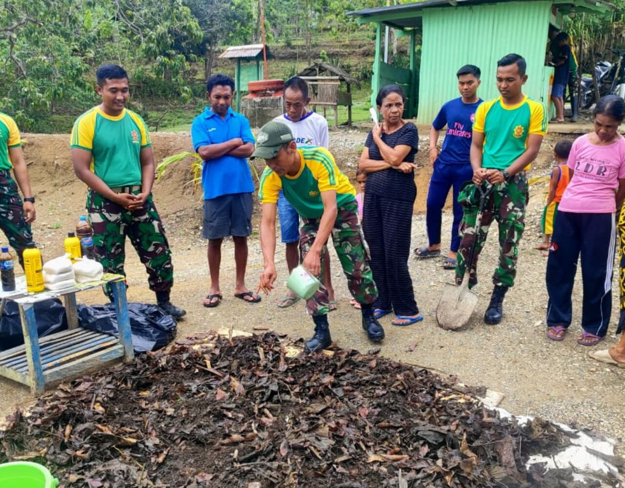 Satgas Yonarmed 12 Kostrad Perkuat Wawasan Pertanian Organik Masyarakat Lamaknen