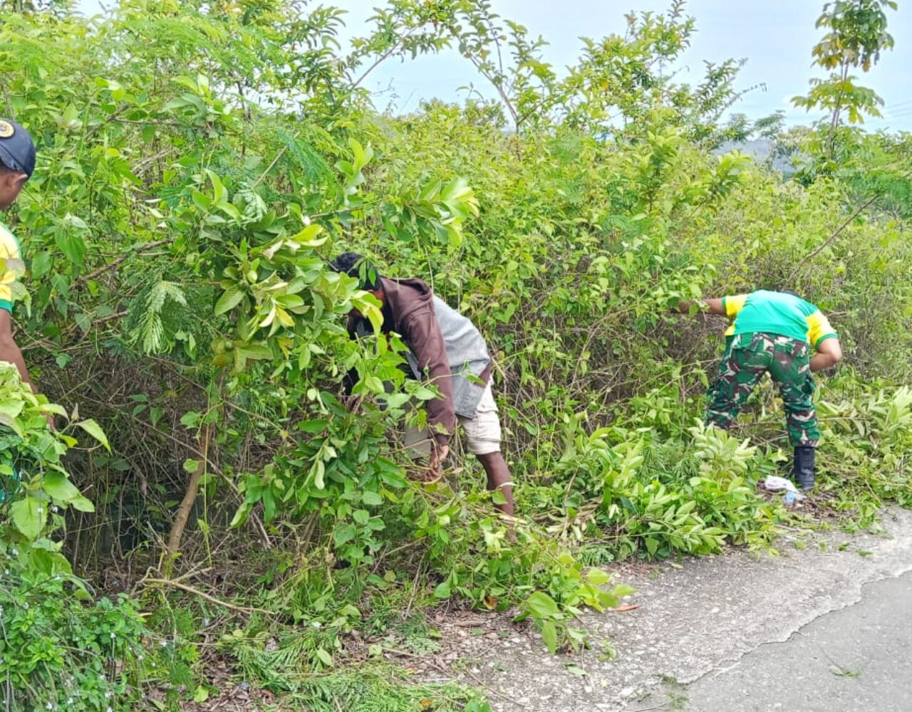 Satgas Pamtas RI–RDTL Hadirkan Semangat Gotong Royong di Fohoeka