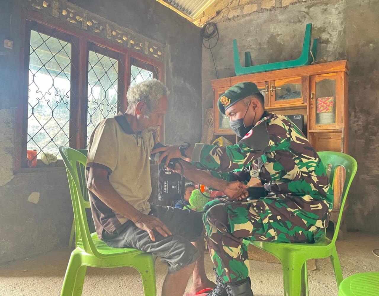 Satgas RI–RDTL Pos Nananoe Tingkatkan Layanan Kesehatan Bagi Lansia