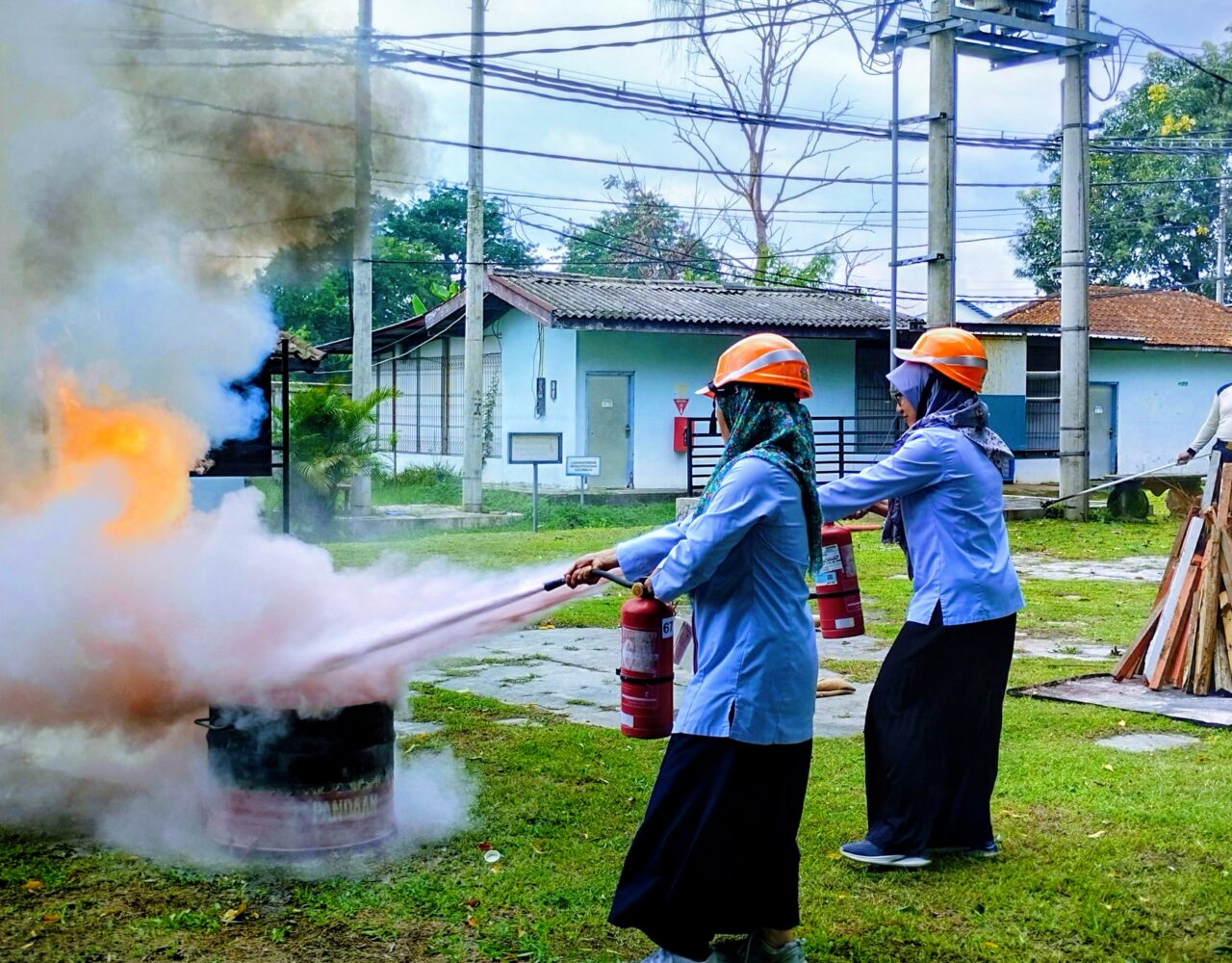 PLN UPDL Pandaan Gelar Bulan K3 Nasional, Perkuat Budaya Keselamatan Kerja