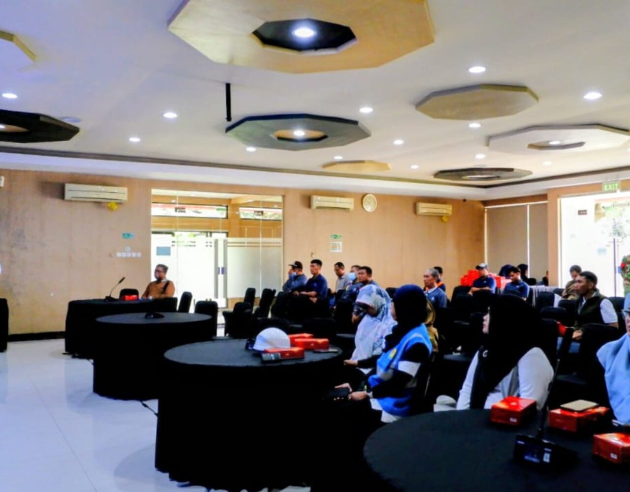 PLN UPDL Pandaan Gandeng PMI Kabupaten Pasuruan Gelar Sosialisasi CPR dan Donor Darah