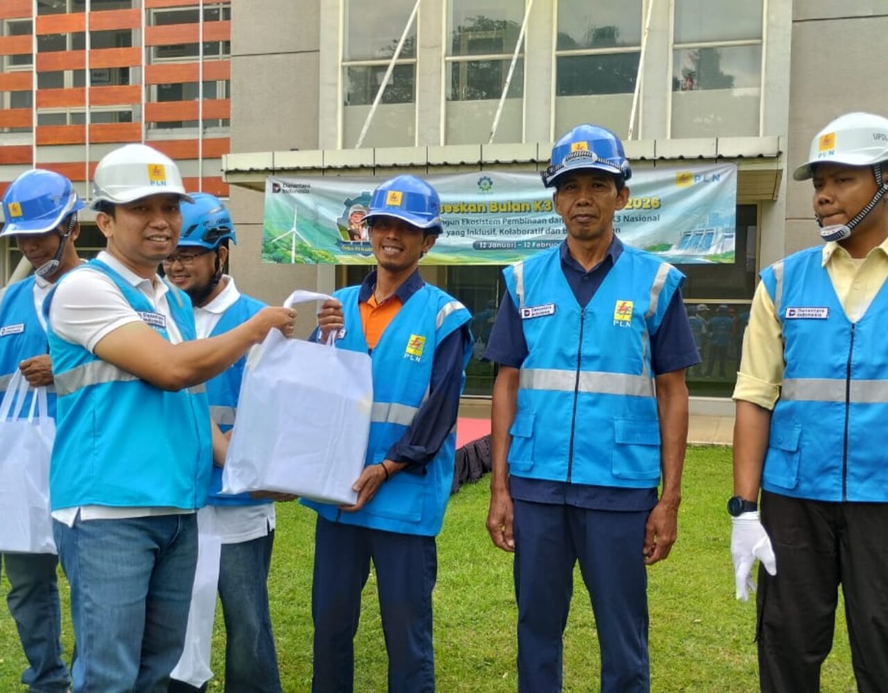 Perkuat Budaya K3, PLN UPDL Pandaan Gelar Apel dan Penandatanganan Komitmen 2026