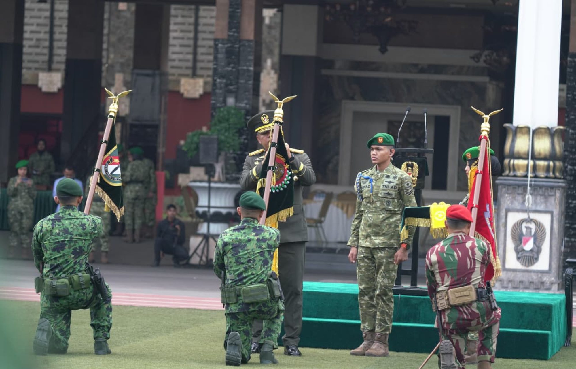Ukir Prestasi Pengabdian, Yonif 502 Kostrad Terima Penghargaan Samkarya Nugraha